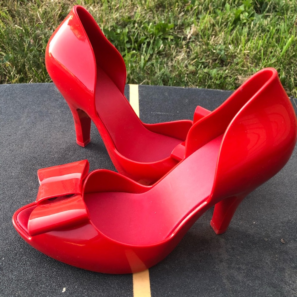 Red jelly heels